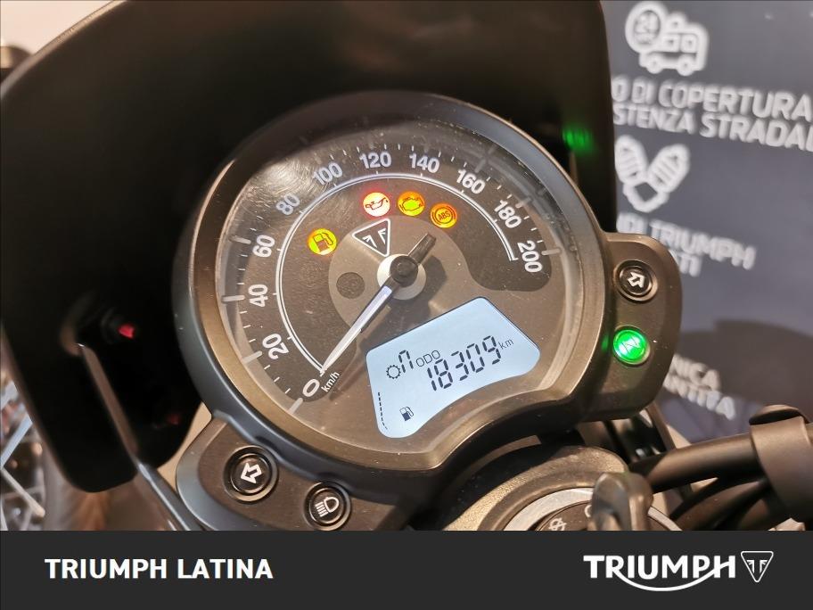 TRIUMPH Street Scrambler 900 