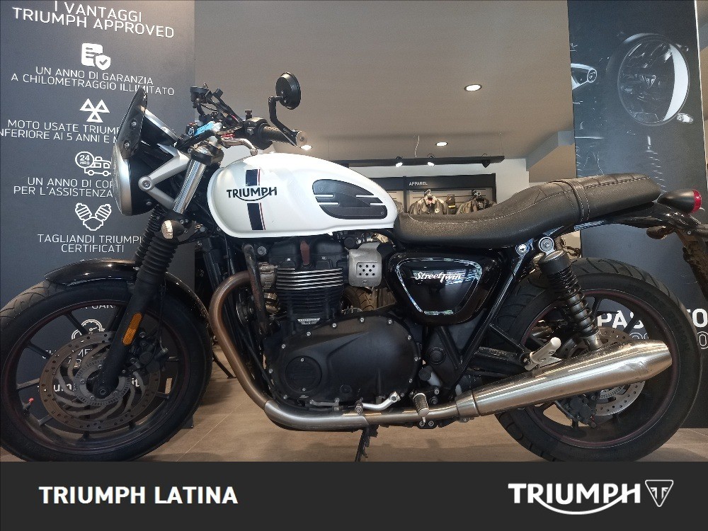 TRIUMPH Street Twin 900 