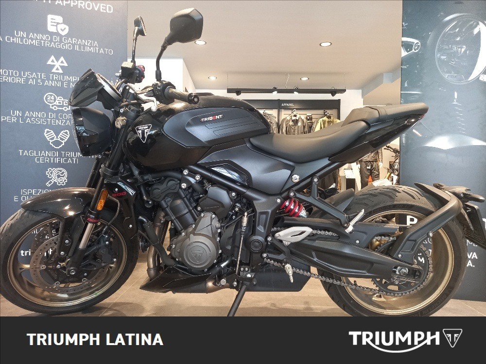 TRIUMPH Trident 800 Jet Black Abs